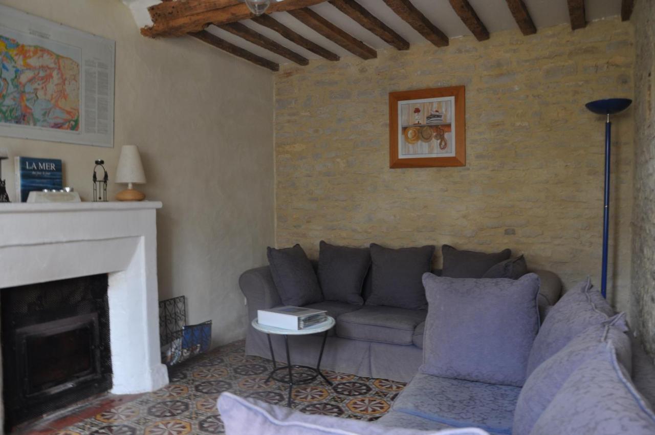 Le Petit Clos Du Bessin Longues-sur-Mer 外观 照片