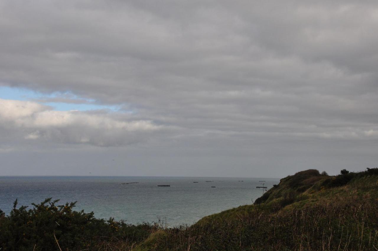 Le Petit Clos Du Bessin Longues-sur-Mer 外观 照片